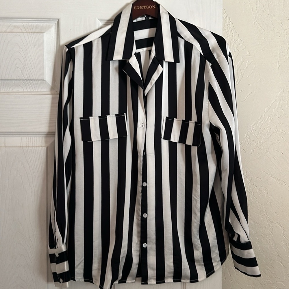Long sleeve blouse